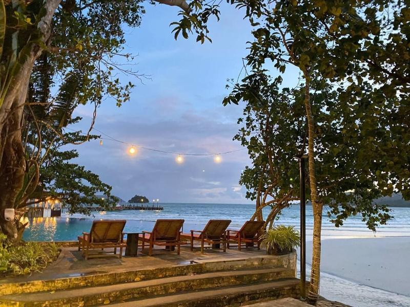 Koh Rong Hill Beach Resort
