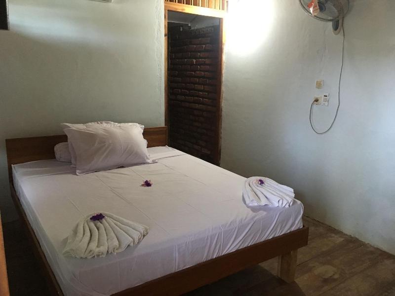 Bajo Sunset Hostel image