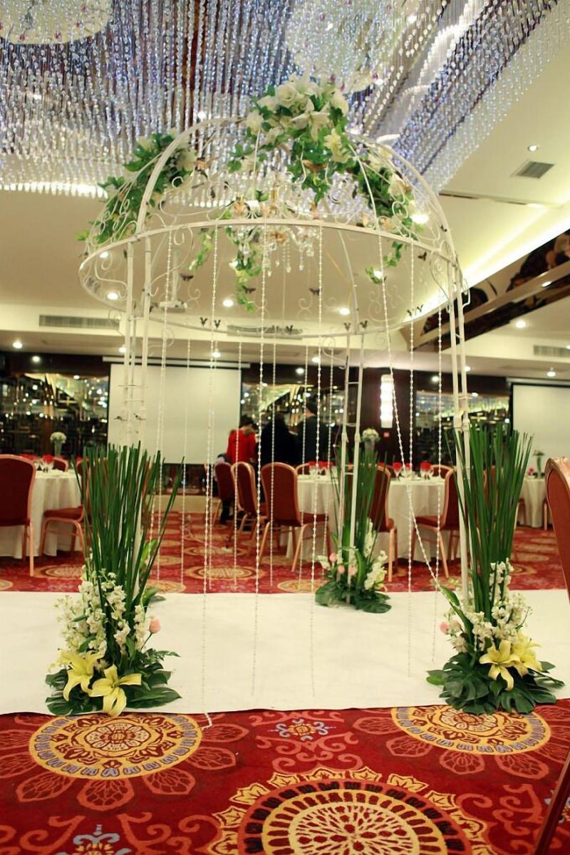 Zhenbao Holiday Hotel Nanjing Yuhua image