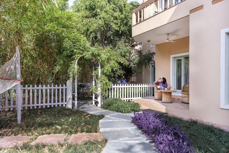Karma Chalets image
