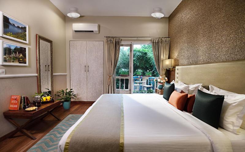 Karma Chalets image