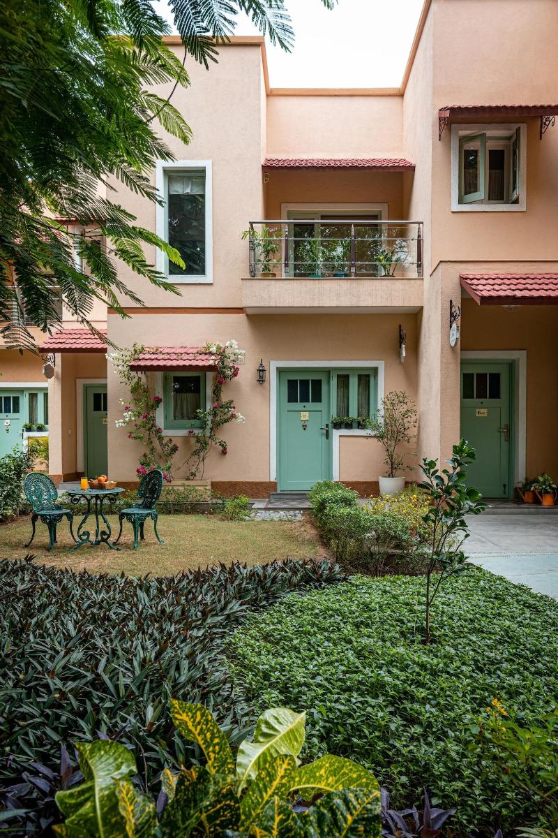 Karma Chalets image