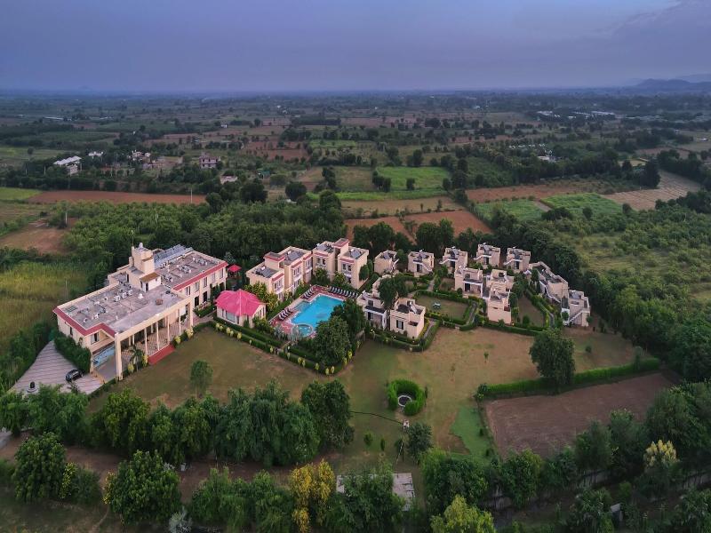 Jungle Vilas image