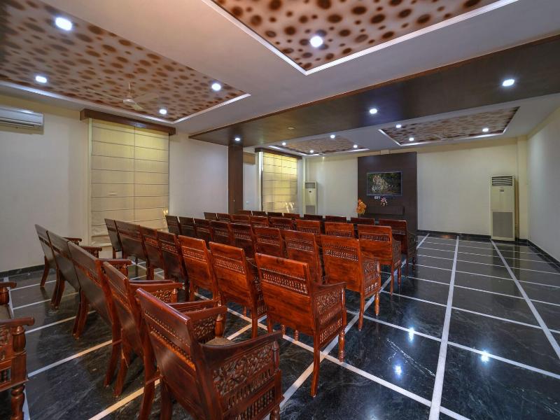 Jungle Vilas image