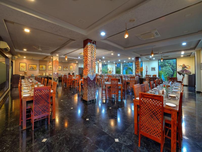 Jungle Vilas image