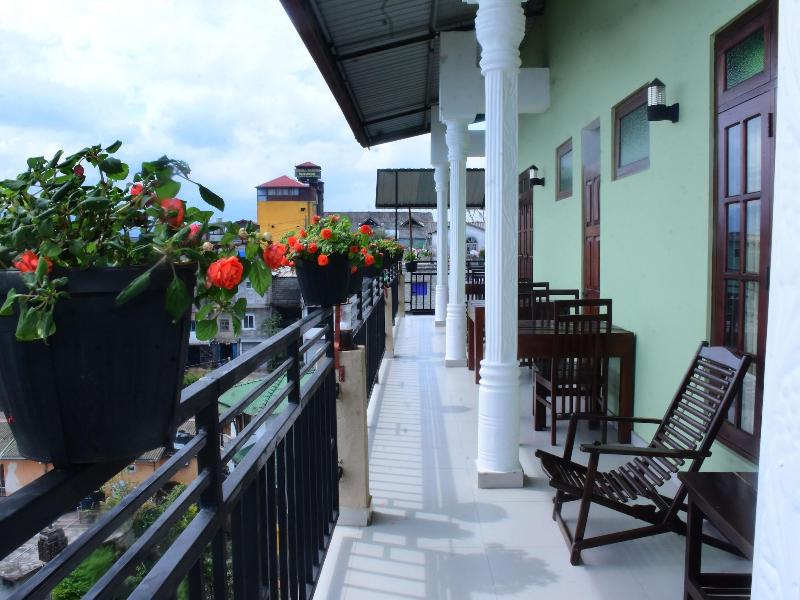 Grand View Guest House & Restaurant image