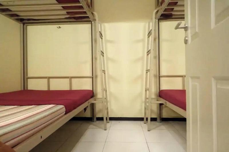 Pondok Backpacker City Square image