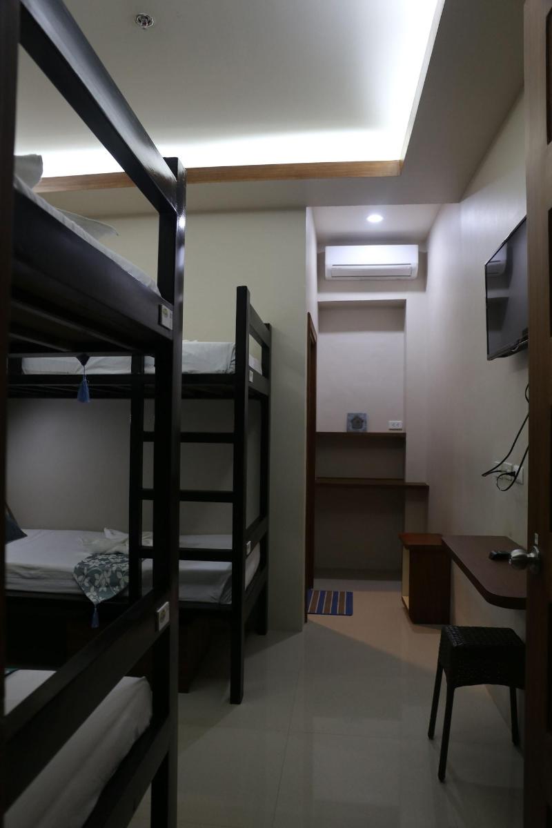 Coron Hostel Express - Adults Only — photo 5