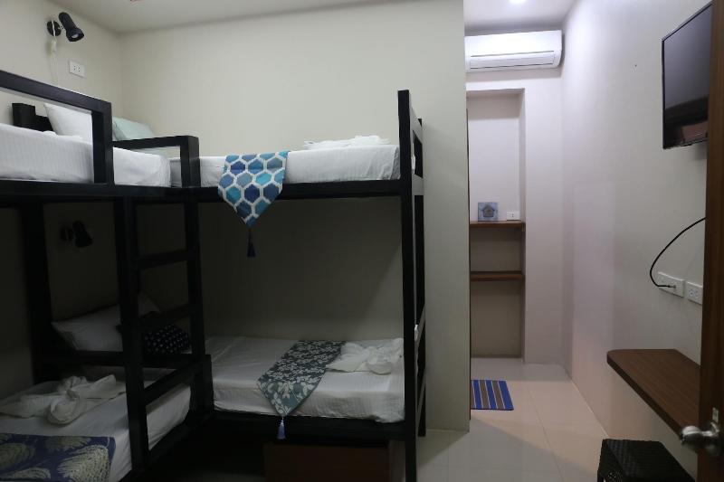 Coron Hostel Express - Adults Only — photo 3