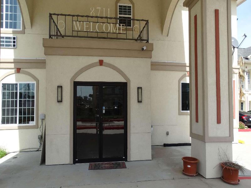 Motel 6 Houston, TX - Willowbrook Mall image