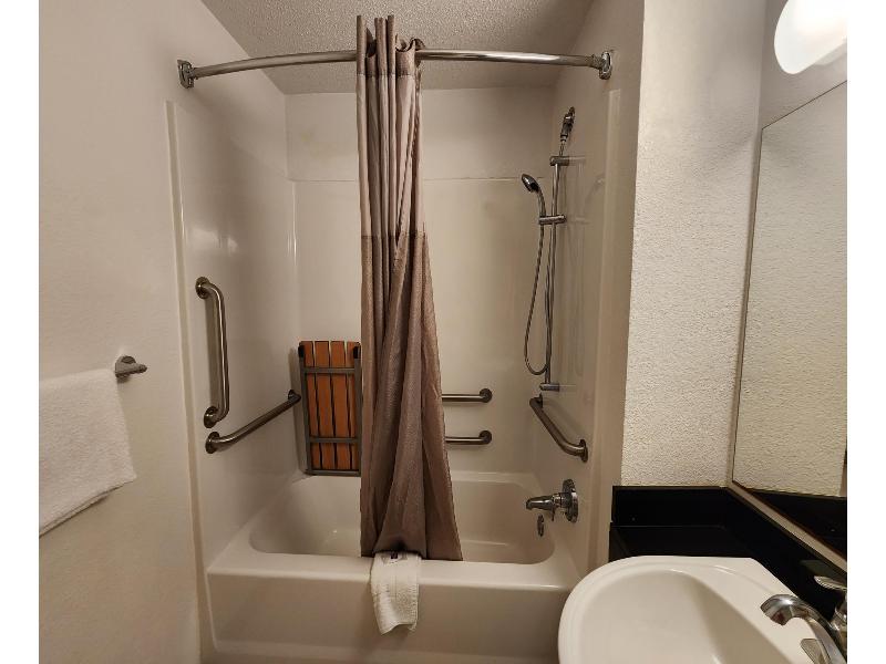 Motel 6 Baytown, TX - Baytown East image