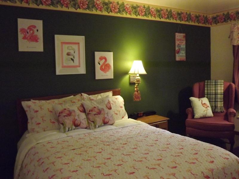 Crest Country Inn image