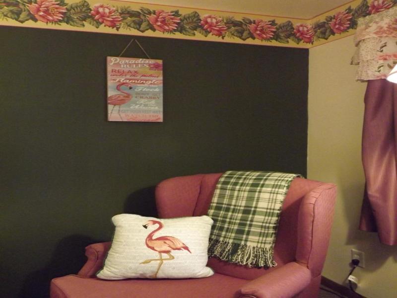 Crest Country Inn image