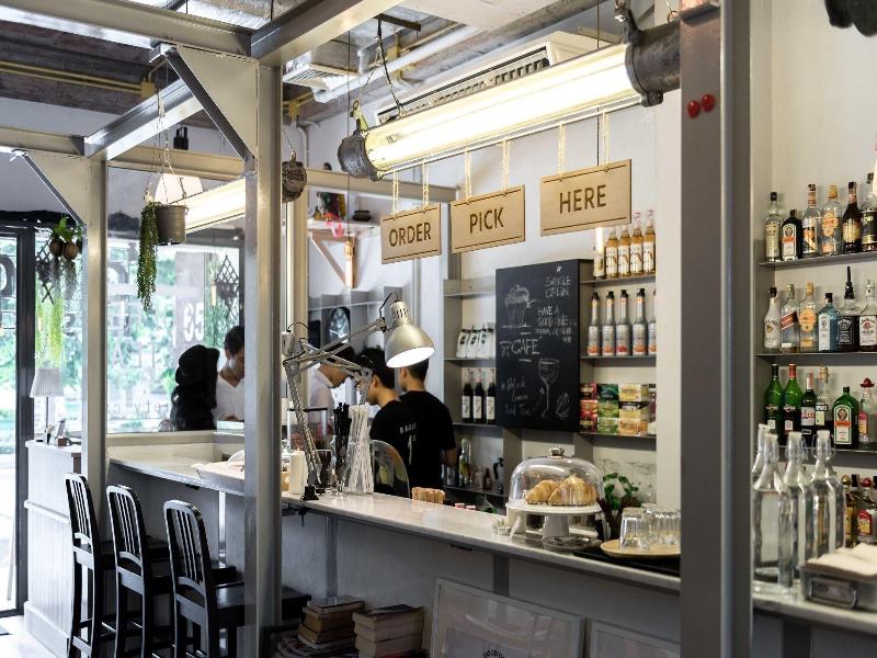 Good One Poshtel & Café Bar image