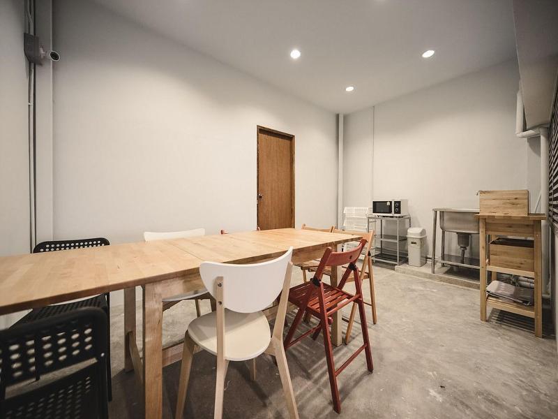 Good One Poshtel & Café Bar image
