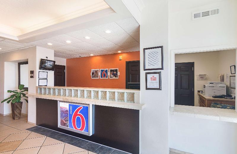 Motel 6 Norman, OK image