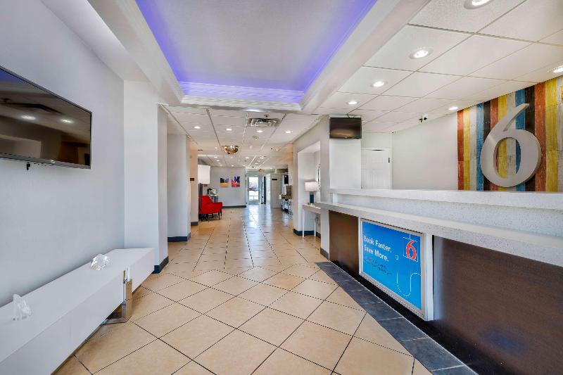 Motel 6 Norman, OK image