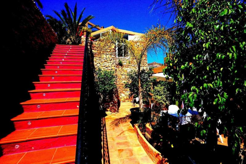 Cortijo De La Media Luna image
