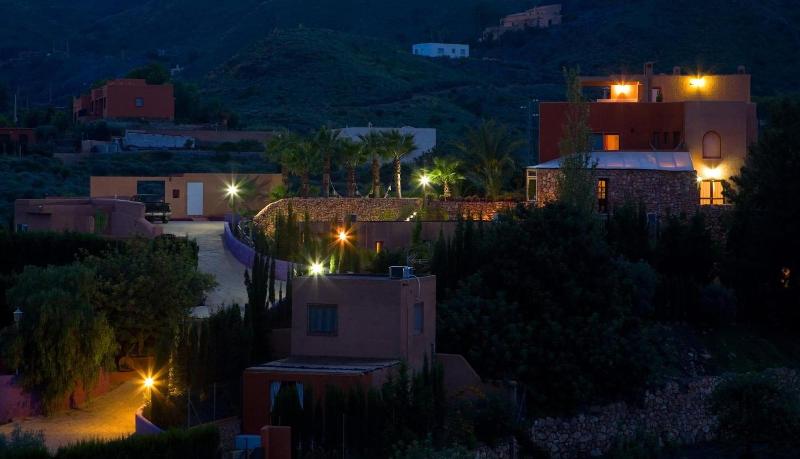 Cortijo De La Media Luna image
