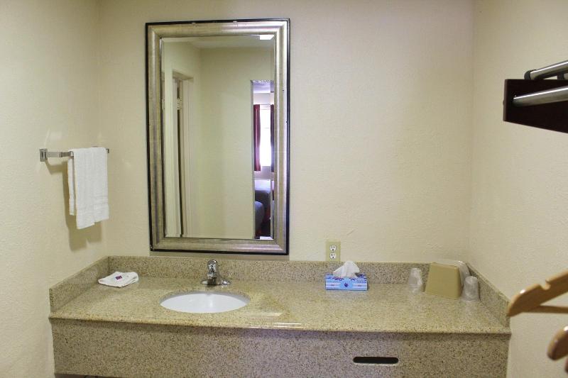Motel 6 Winnie, TX image