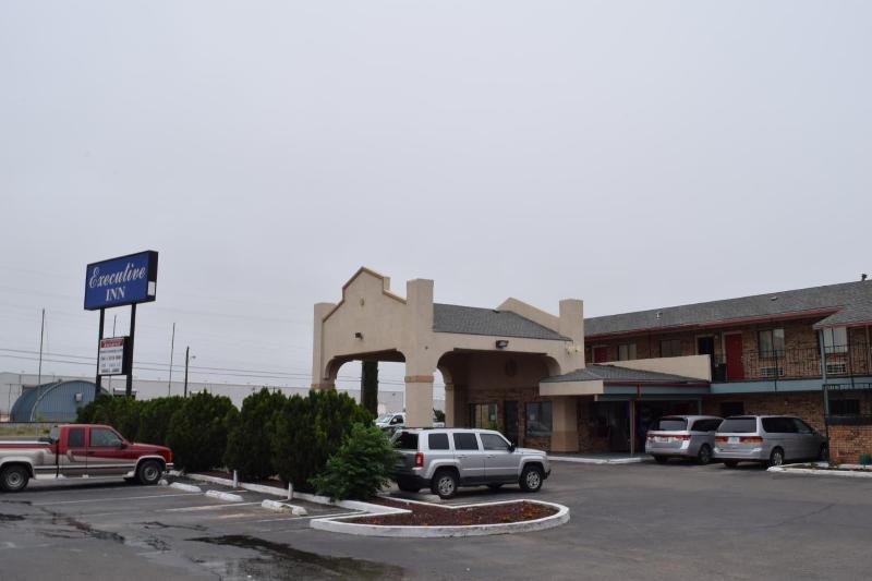 Executive Inn Odessa image