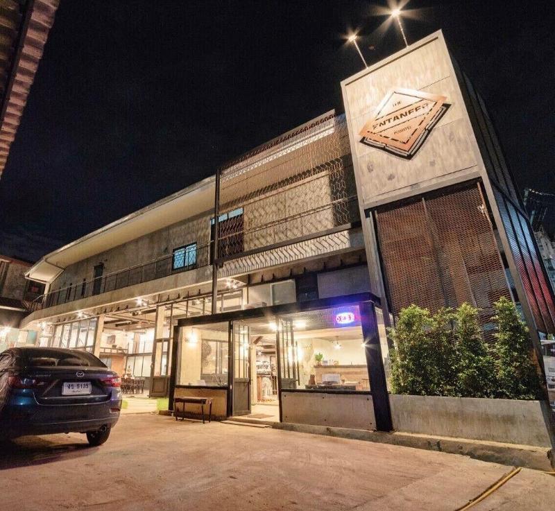 The Entaneer Poshtel - Hostel image