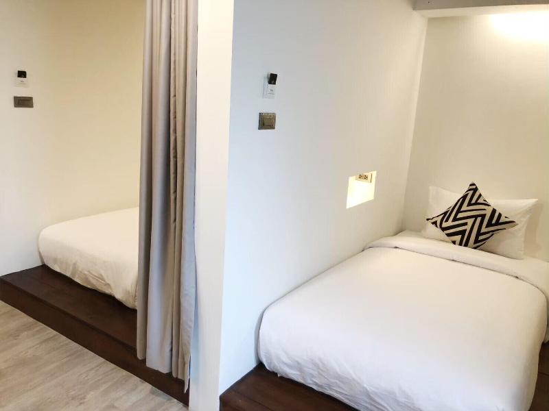 The Entaneer Poshtel - Hostel image