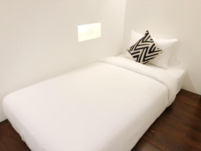 The Entaneer Poshtel - Hostel image