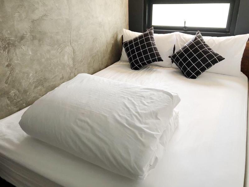 The Entaneer Poshtel - Hostel image