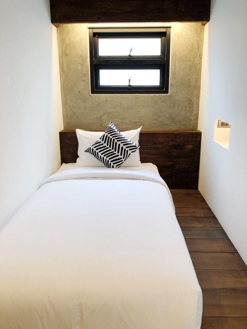 The Entaneer Poshtel - Hostel image