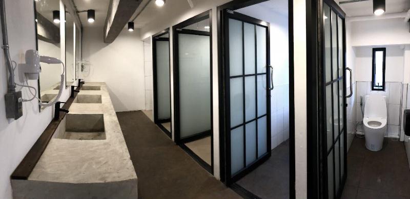 The Entaneer Poshtel - Hostel image