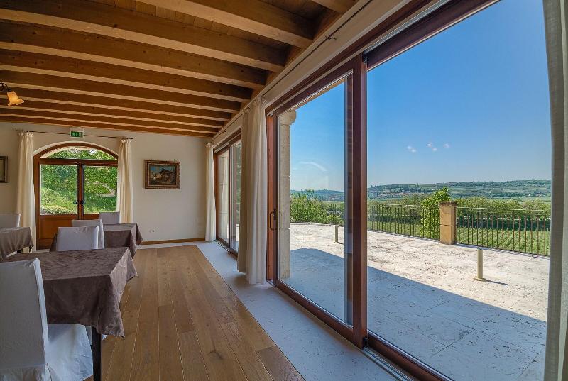 La Fonte Degli Dei Wine Relais Adults Only image