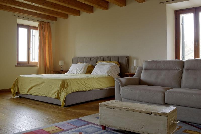 La Fonte Degli Dei Wine Relais Adults Only image
