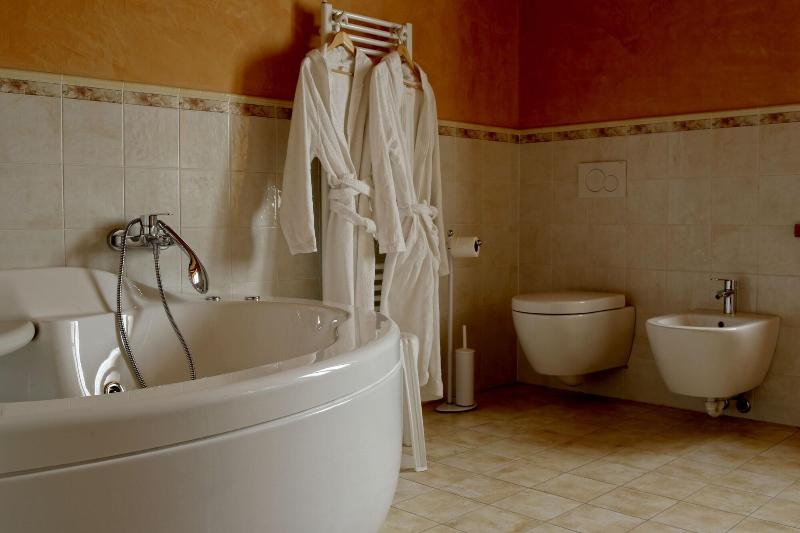 La Fonte Degli Dei Wine Relais Adults Only image