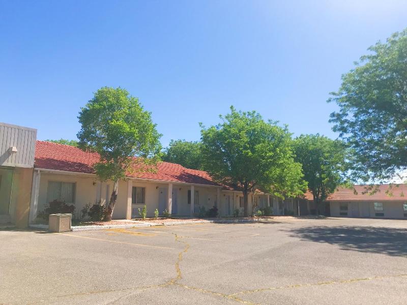 Appletree Inn — general view