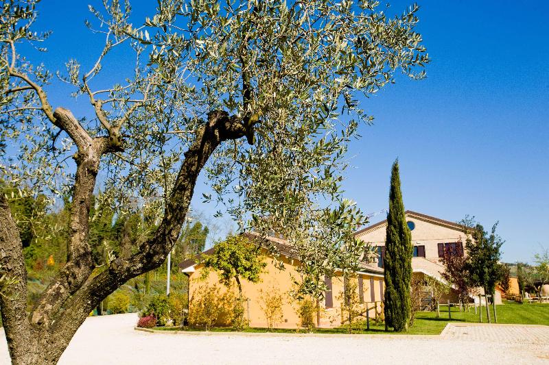 Villa Gens Camuria image