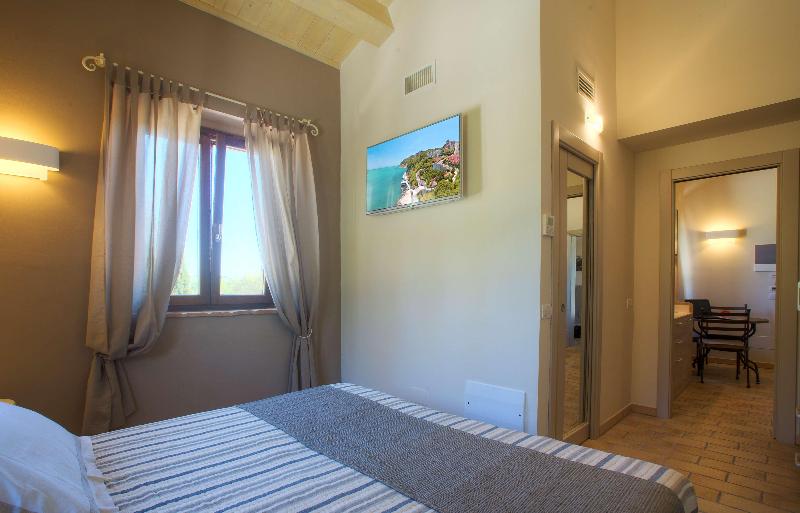 Villa Gens Camuria image