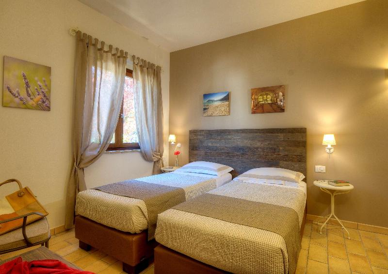 Villa Gens Camuria image
