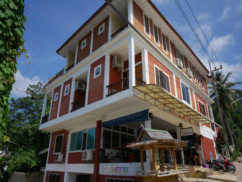 Summer Guesthouse & Hostel image