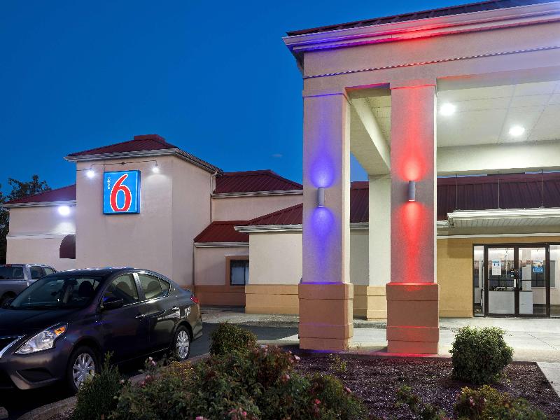 Motel 6 Shepherdsville, KY - Louisville South image
