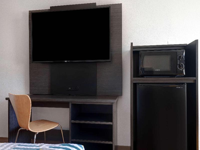 Motel 6 Shepherdsville, KY - Louisville South image