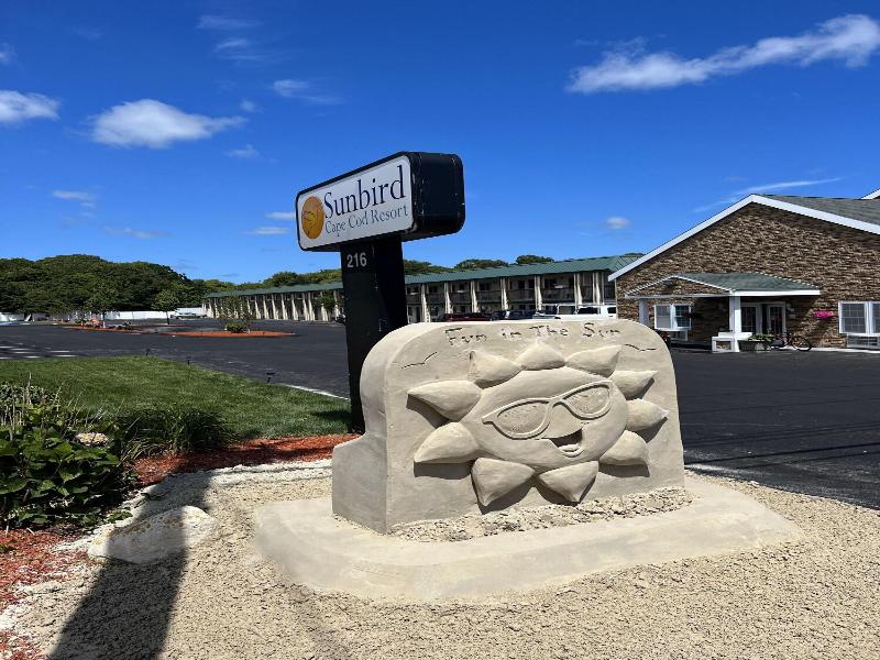 Howard Johnson by Wyndham West Yarmouth/Cape Cod image