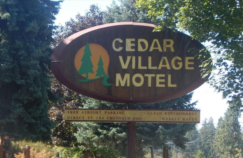 Cedar Village Motel — main photo