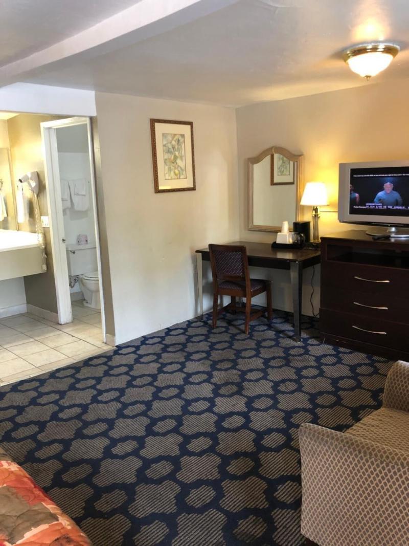 Haven Inn Of Chico image