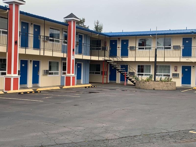 Valu Inn image