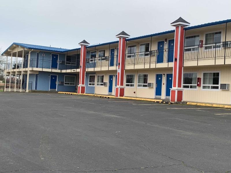 Valu Inn image