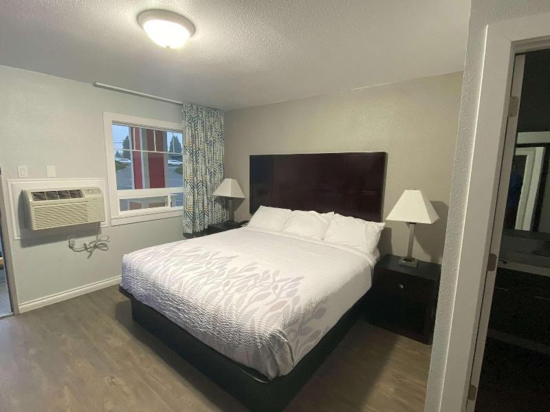 Valu Inn image