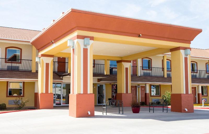 Sands Inn & Kitchen Suites — main photo