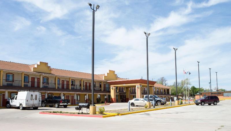 Sands Inn & Kitchen Suites
