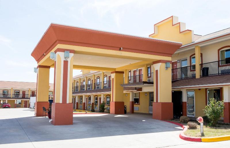 Sands Inn & Kitchen Suites